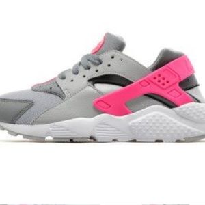 Nike Huaraches Gray and pink